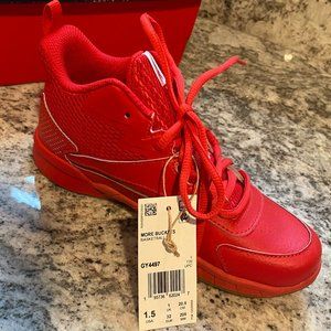 *BRAND NEW* Boy's Reebok Sneakers